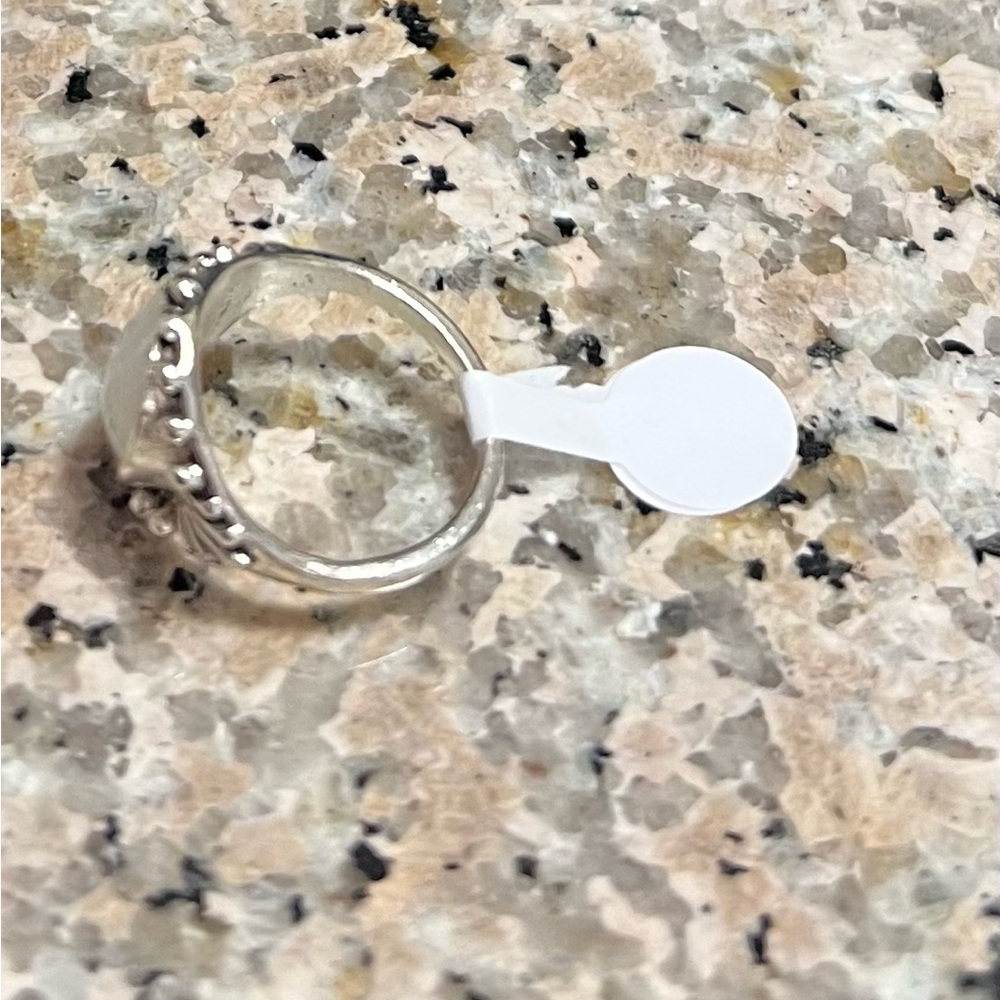 Elegant Silver Opal Ring (Size6 1/2) - Picture 3 of 3